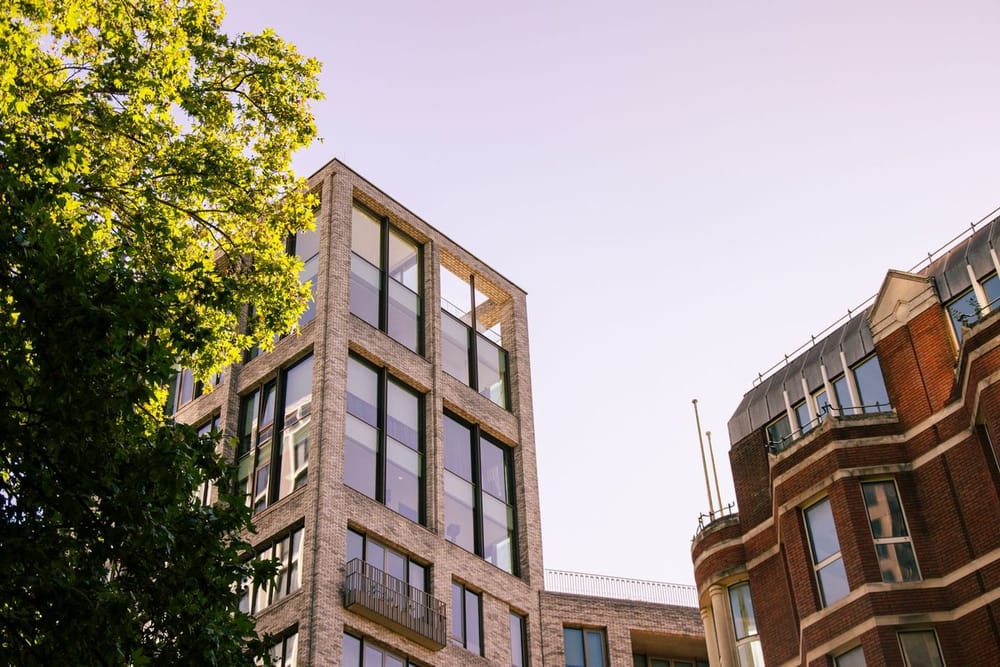 FCA Proposes Minimum Notice Periods for UK Funds Holding Illiquid Assets
