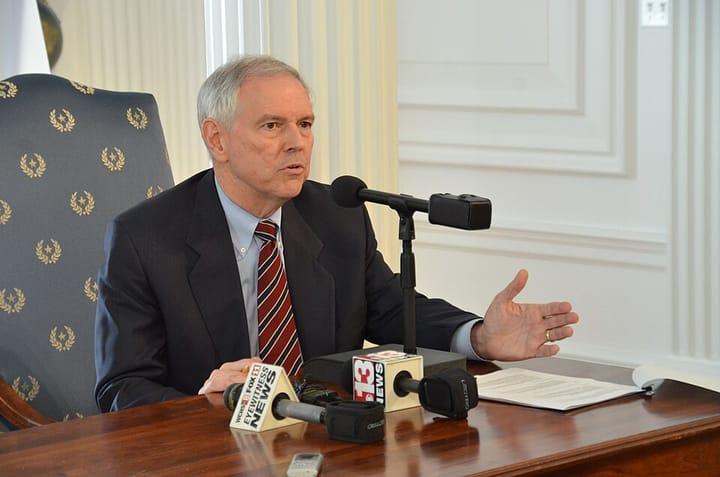 What Are Small-Cap Stocks and Are They Worth the Risk?